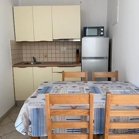 Apartments Mrsic Biograd Na Moru Exterior photo
