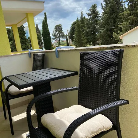 Apartments Mrsic Biograd Na Moru Exterior photo