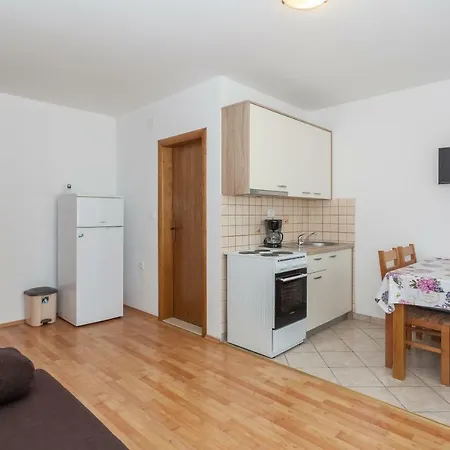 Apartments Mrsic Biograd Na Moru Exterior photo