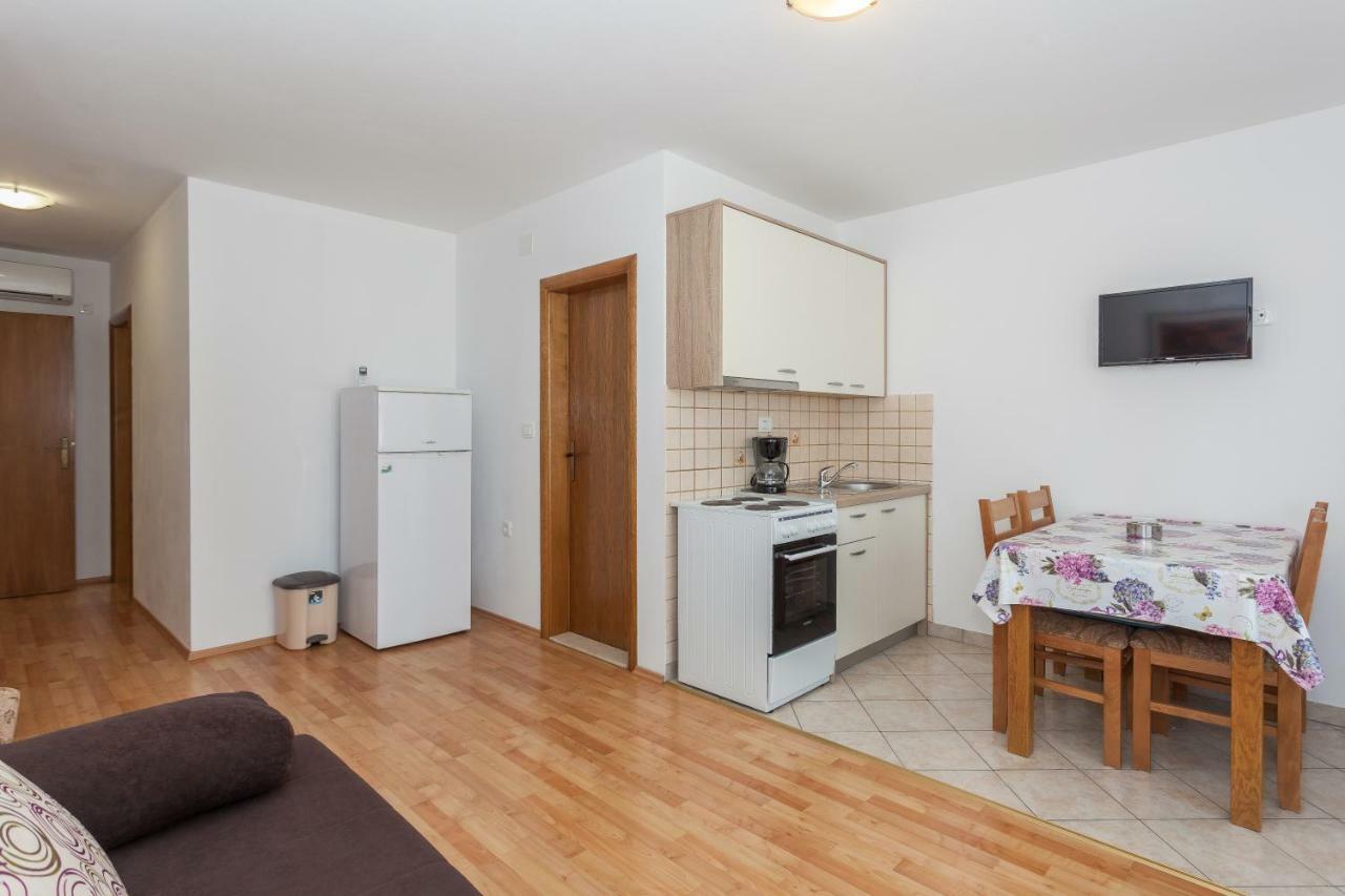 Mrsic Apartma Biograd Na Moru